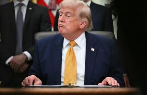 Trump, via libera dalla Corte Suprema: Usa possono respingere migranti prima dell’ingresso