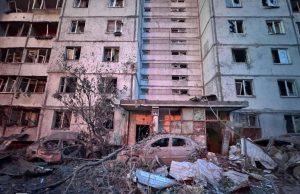 Ucraina, massiccio attacco russo nella notte: almeno 9 morti e oltre 100 feriti, colpita Kiev