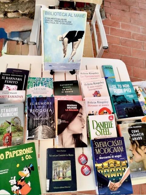 biblioteca al mare