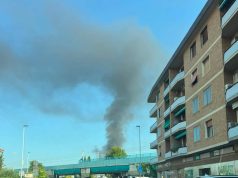 A fuoco fabbrica di pellami, la sindaca di Firenze fa tenere le finestre chiuse